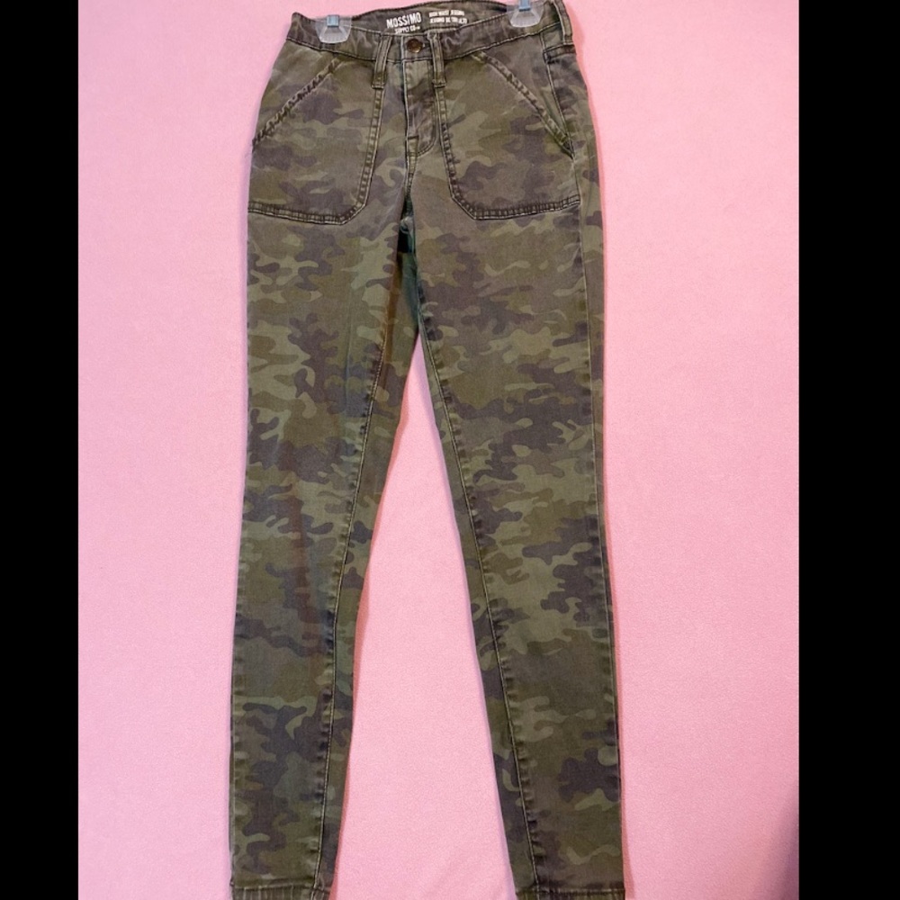 Camo Jeans, extra small, high wasted!